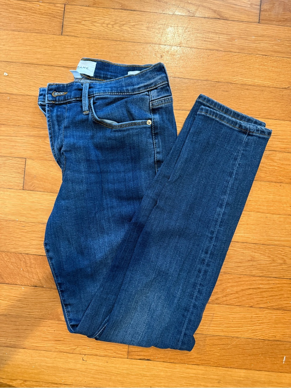 FRAME Le High Skinny